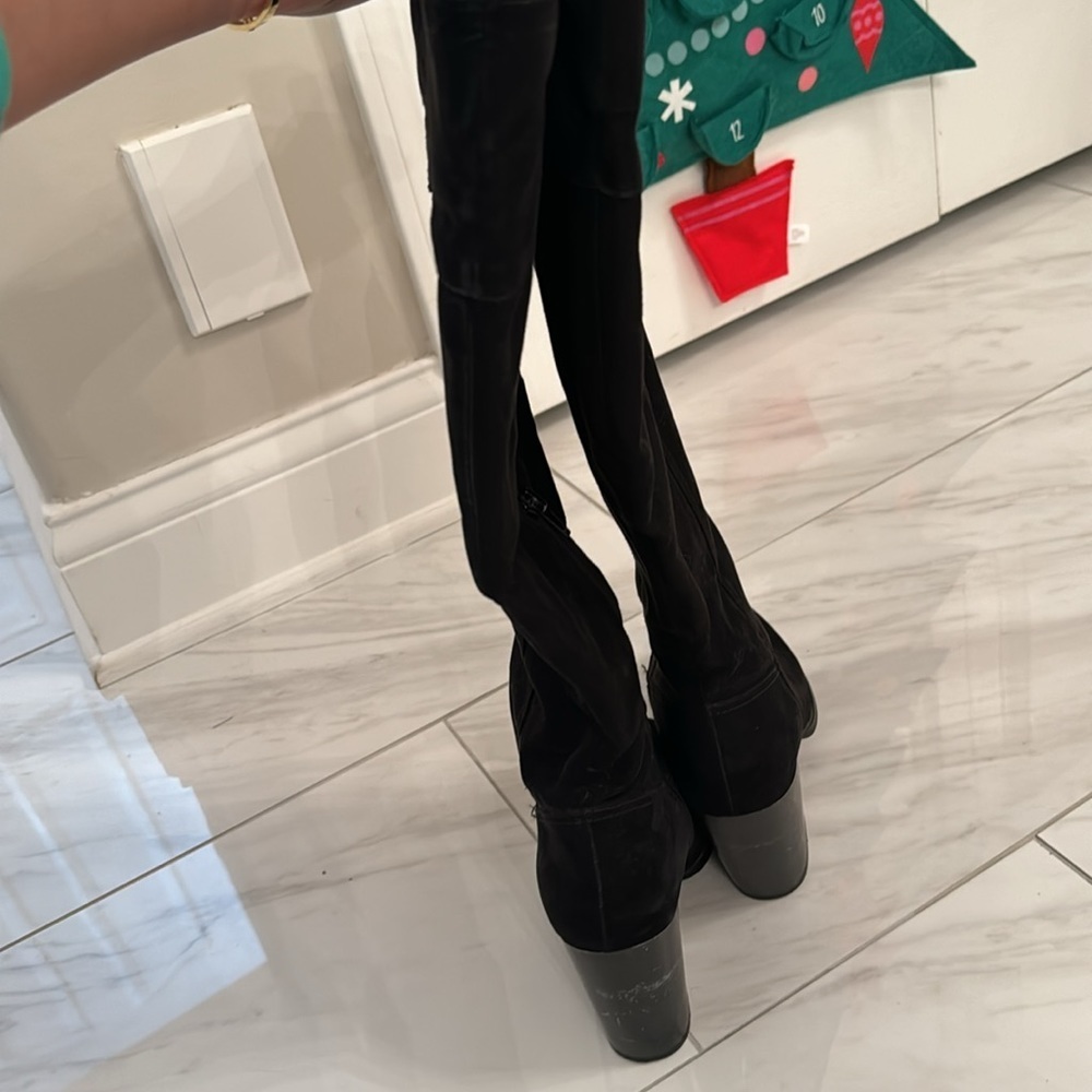 Forever 21 Tall Boot - Picture 4 of 7